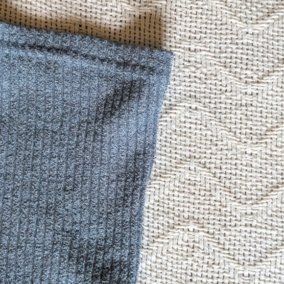 Crop Cardigan - Picture 6 of 13